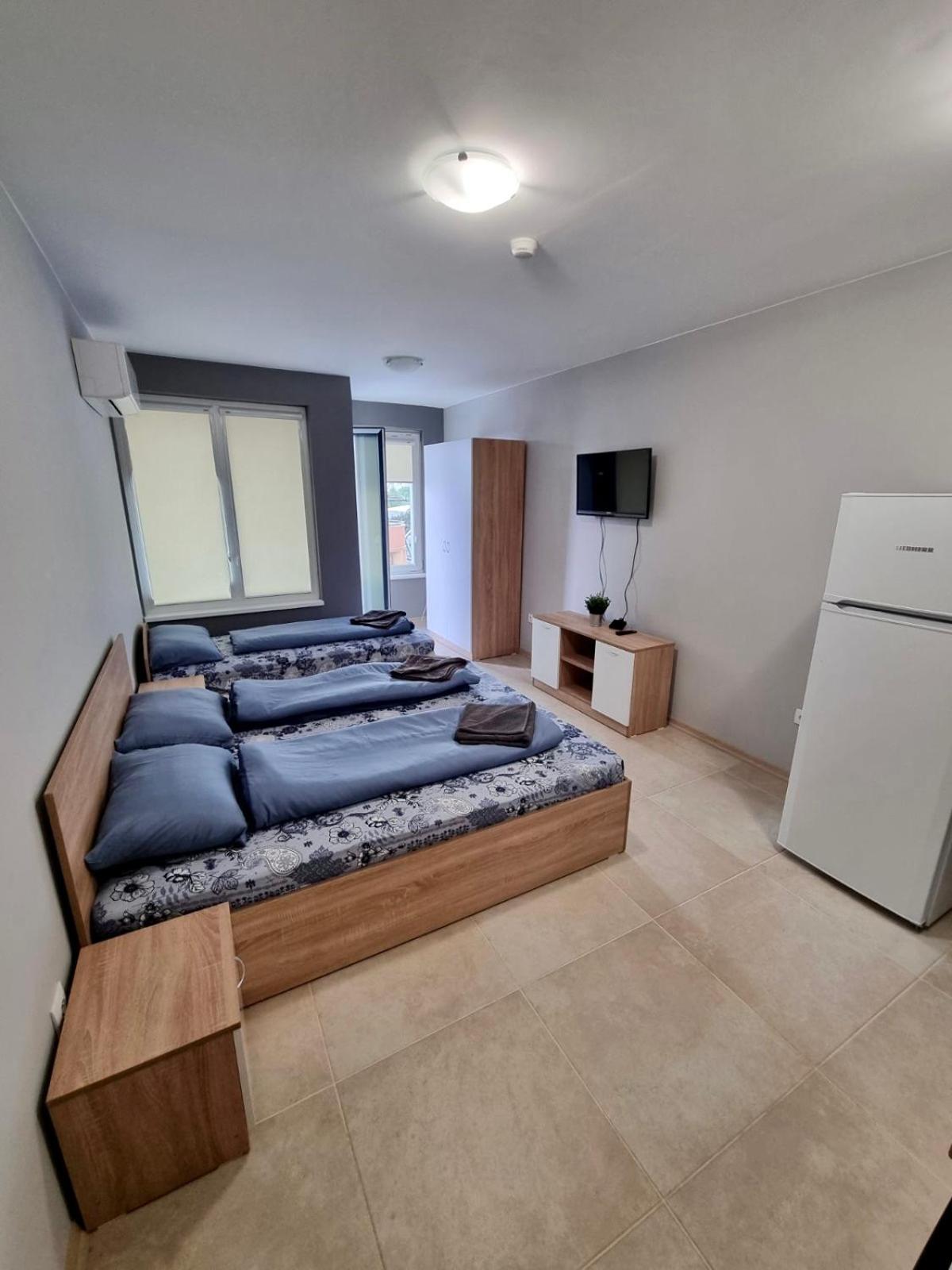 Best Family Apartments & Private Parking Sofia Buitenkant foto